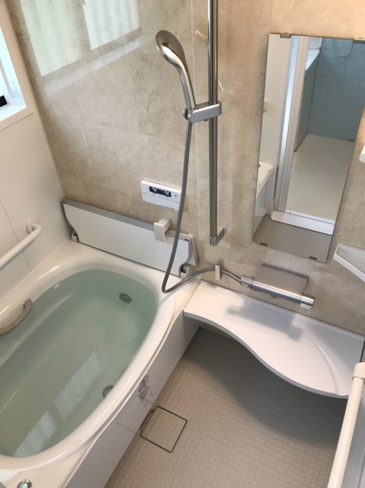   浴室改修、外装塗り替え工事